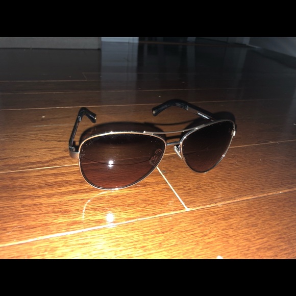 Coach sunglasses - Picture 2 of 7